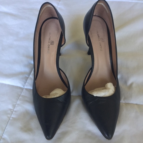 HOLIDAY PICK 💄 Pointy Toe Pump - Picture 7 of 7